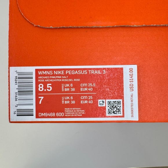 NIB NIKE React Pegasus Trail 3 Running Shoes Size 8.5 PINK - Picture 16 of 16
